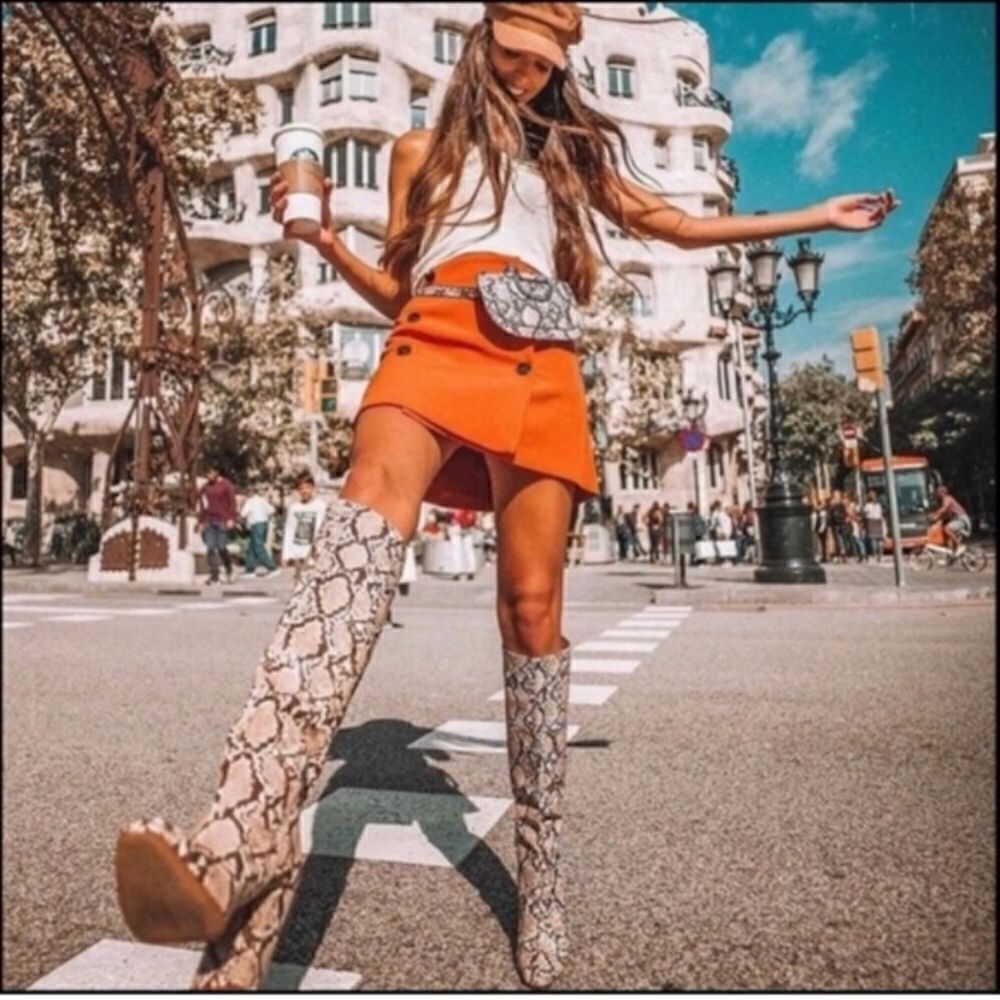 NWT ZARA BOOTS SNAKE PRINT INNER PLATFORM LEATHER HEELED KNEE HIGHโBOOTS - Picture 4 of 14